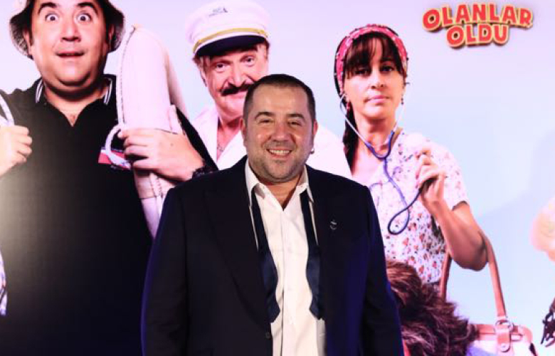 Ata Demirer'in filmi 'Olanlar Oldu'yla salonlar kahkahayla doldu!