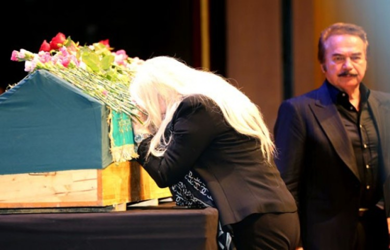 Oya Aydoğan'a acı veda! ilk tören Cemal Reşit Rey'de!