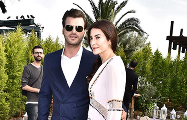 Başak Dizer'den olay fotoğraf!