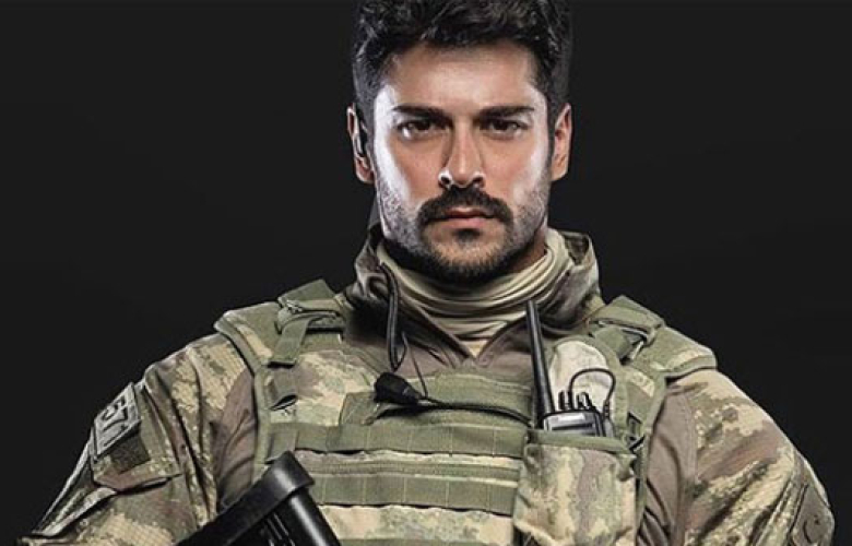 Burak Özçivit&#039;in Afrin paylaşımı olay oldu! Bedelli askerliği...