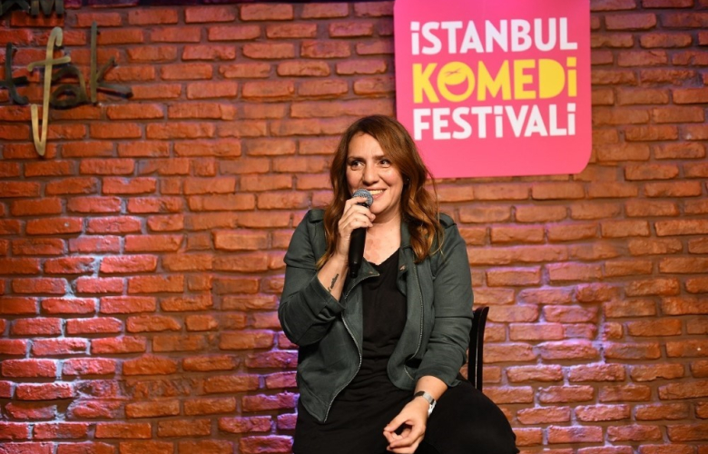 Komedi Festivali'nde kahkaha Yasemin Şefik'le zirve yaptı