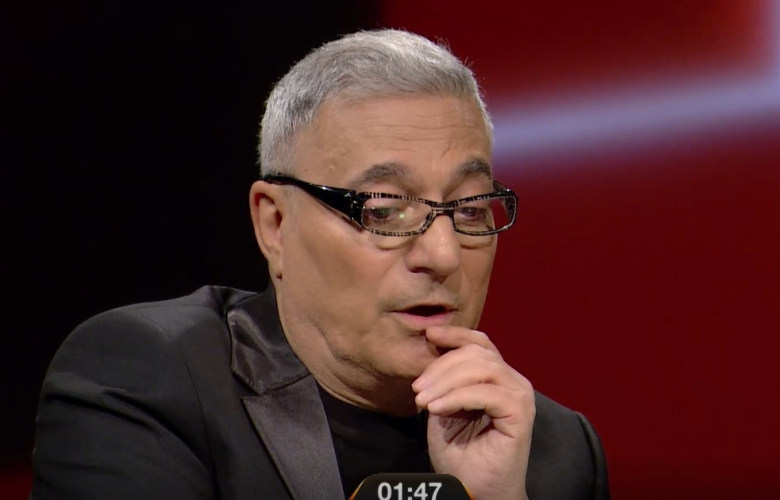 Mehmet Ali Erbil 40'ta gözyaşlarıyla anlattı: 14 yaşımda üvey babam beni evde istemedi!