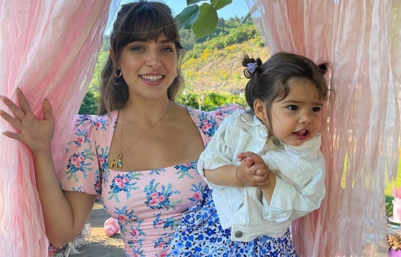 Hande Erçel'in kardeşi Gamze Erçel'in İnstagram kazancı dudak uçuklattı!