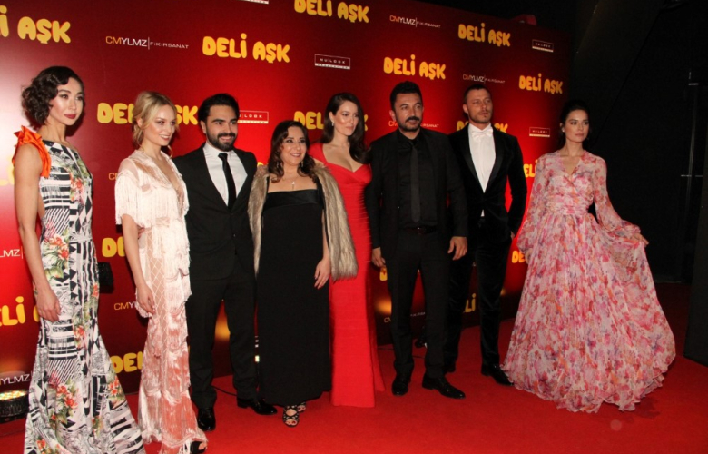 Kaman Kardeşlerin yeni filmi Deli Aşk'ın galasına büyük ilgi! 