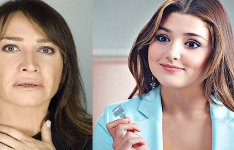 Demet Akbağ: Çok tuhaf... Belki de bir ara bizi güldürmüştür