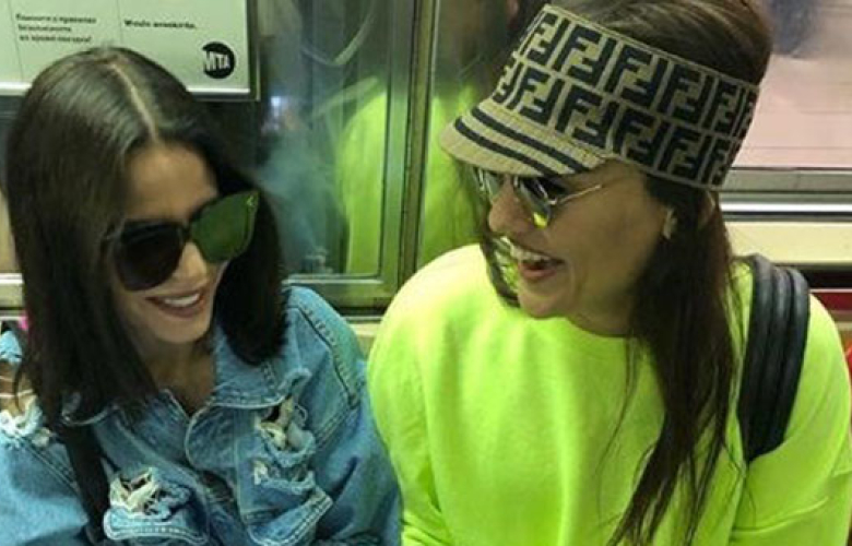 Demet Akalın ve Simge Sağın New York'ta 