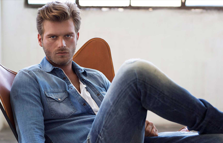 Yılın Adamı Ödülü Kıvanç Tatlıtuğ'un