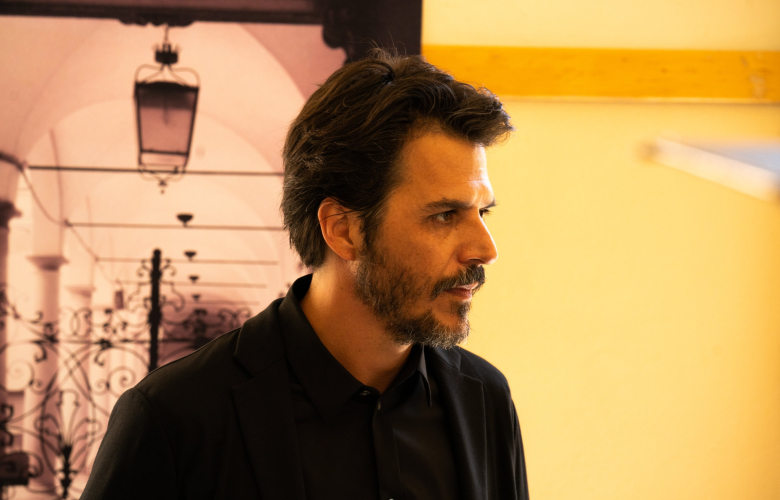 MEHMET GÜNSÜR’ÜN İTALYAN KANALI RAİ TV’DEKİ DİZİSİ YAYINA BAŞLADI