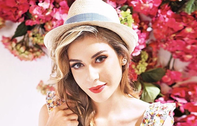 Sinem Kobal’dan ambargo!