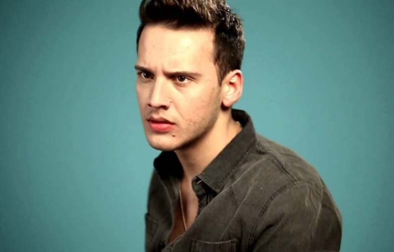 Edis söylerken ağladı: Ölmekten beterim...