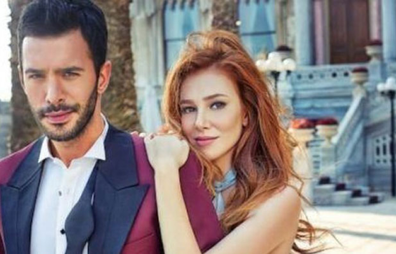 Elçin Sangu ve Barış Arduç'tan yeni fotoğraf!