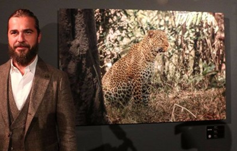  Engin Altan Düzyatan "Sen De Tanık Ol" adlı sergi açtı! Üç gün beklenen "leopar" serginin ilk gününde satıldı