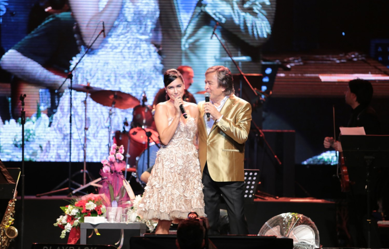 Erol Evgin'den muhteşem konser