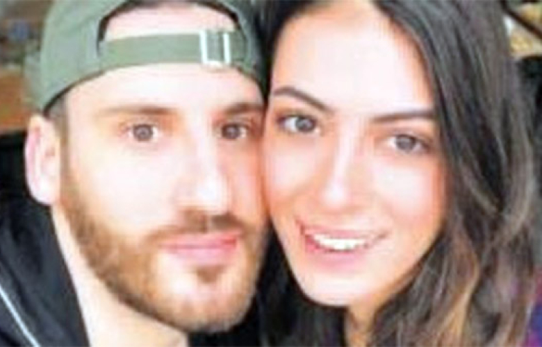 Ezgi Avcı'dan aşk pozu