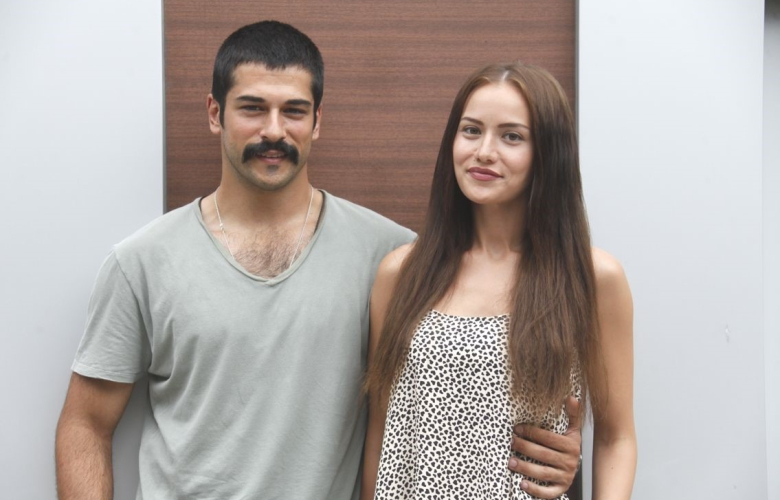 Burak Özçivit, Fahriye Evcen'in evinden ayrıldı! 