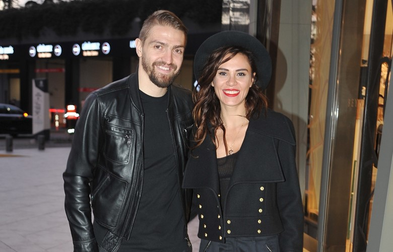 Eşi için mekan kapattı!