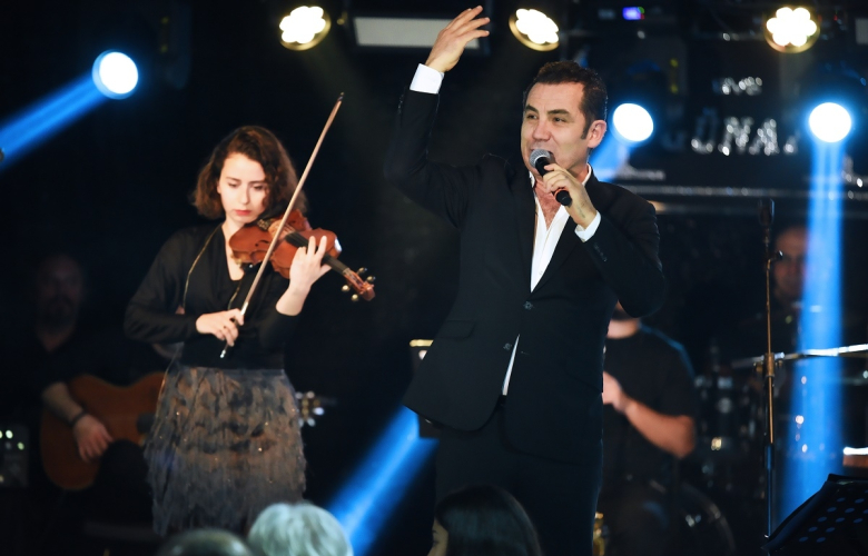 Ferhat Göçer'den evlilik teklifi rekoru