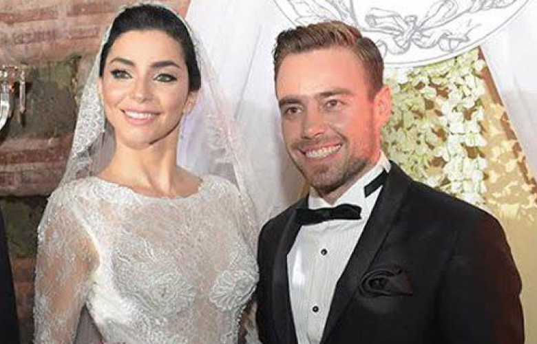 Sen misin Hande Erçel ile aşk yaşayan! Merve Boluğur...