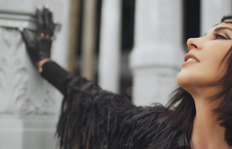  Hande Yener Hollywood’da klip çekti!