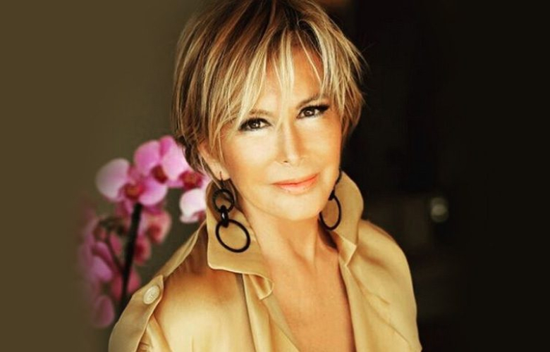 Filiz Akın’ın boğaz manzarası kıskandırdı...