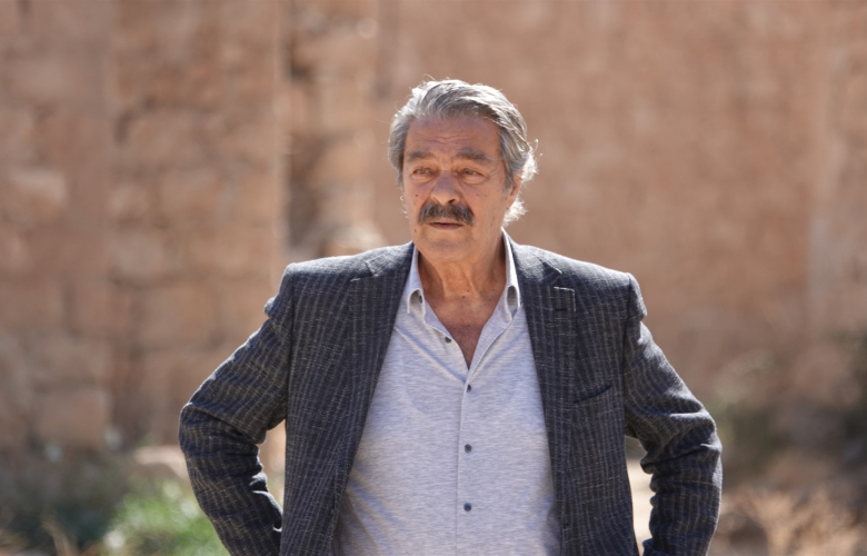 Kadir İnanır’a yaş günü hediyesi: "Kapı"