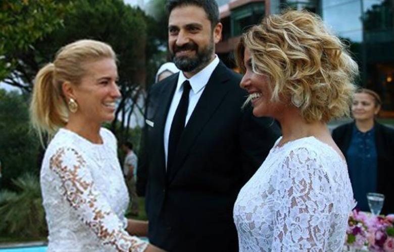 Gülben Ergen ve Burcu Esmersoy Cumhurbaşkanı Recep Tayyip Erdoğan’ın davetine aynı elbiseyle katıldı