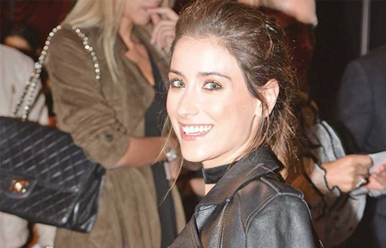 Hazal Kaya'dan haber var!