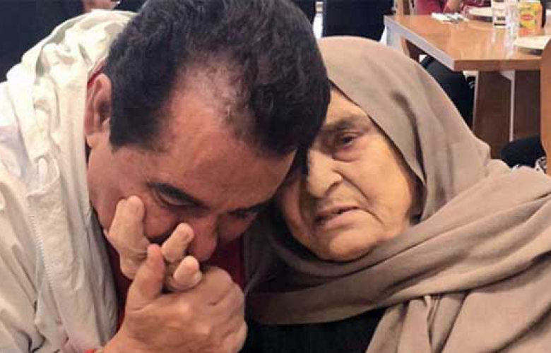 İbrahim Tatlıses&#039;in acı günü. İmparator annesini kaybetti. 