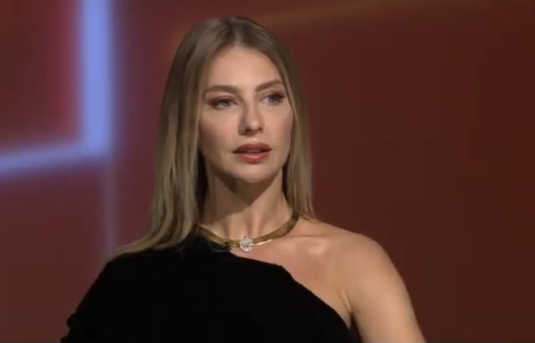 40'ın konuğu Tuba Ünsal "Mustafa Sandal, gençliğim!"