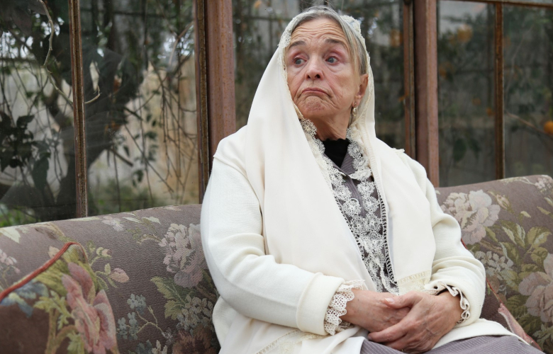 Rolü için haftalarca Alzheimer&#039;li hastalarla görüşmüş... Bir Zamanlar Çukurova&#039;nın haminnesi Serpil Tamur 