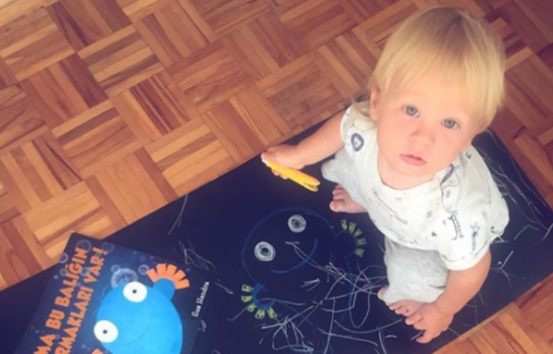 Babasının kopyası! 