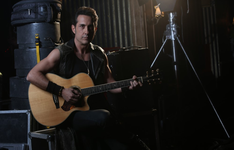 Kıraç akustik performansıyla MOİ Sahne'de!