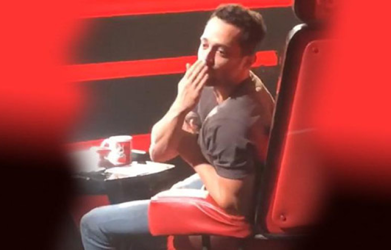 Murat Boz çekimlerde öpücük attı, Acun Ilıcalı yakaladı