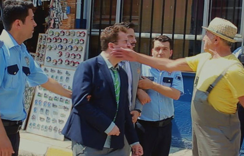 Murat Cemcir'in tokat isyanı!