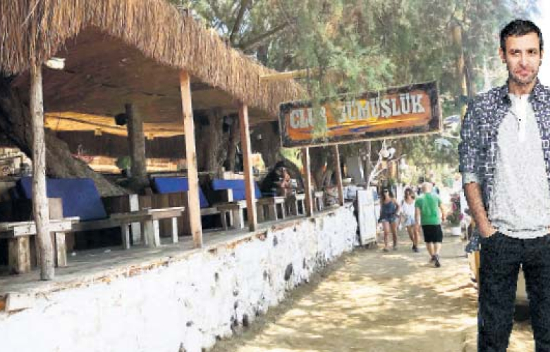 Yumruk yedi, ortalık fena karıştı! Nejat İşler hayranının kocası tarafından darp edildi