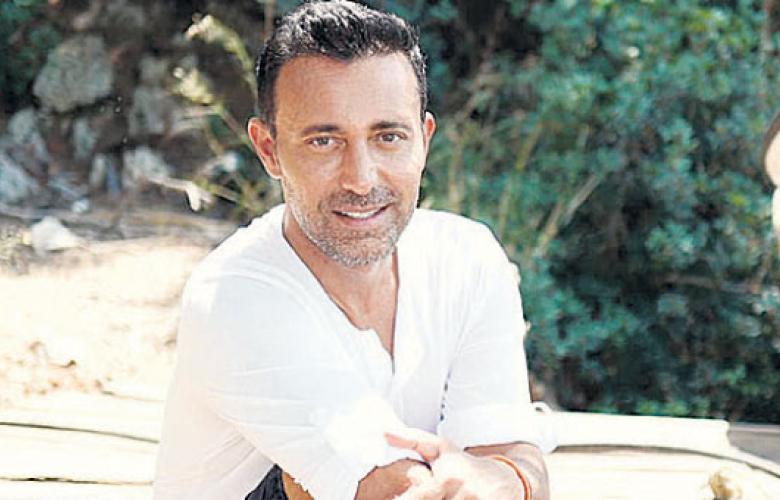 Mustafa Sandal'dan bayram sürprizi!