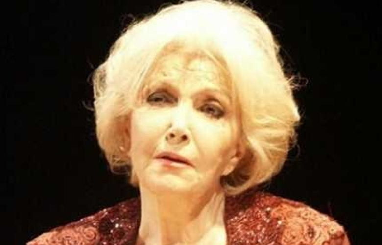 Usta sanatçı Nedret Güvenç yaşamını yitirdi