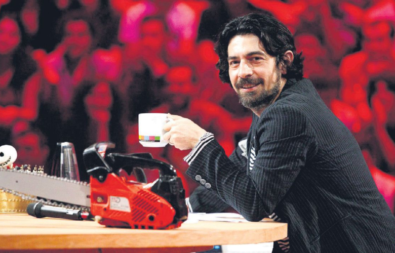 Kanal D'den Okan Bayülgen kararı! 