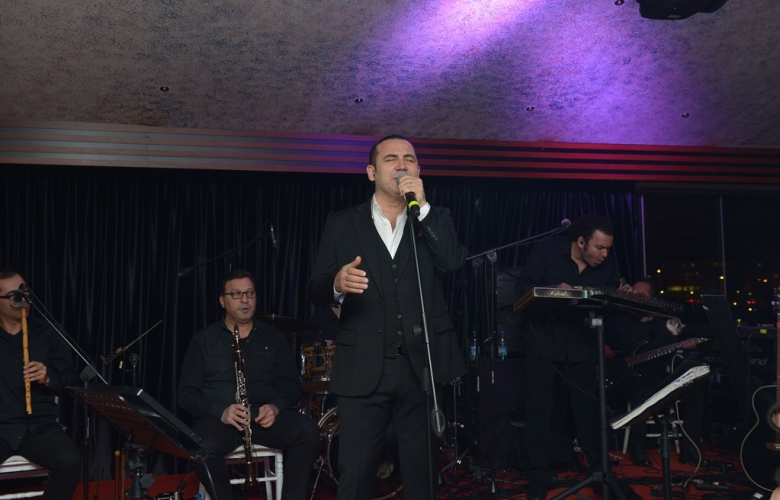 Ferhat Göçer meslektaşlarını eğlendirdi!