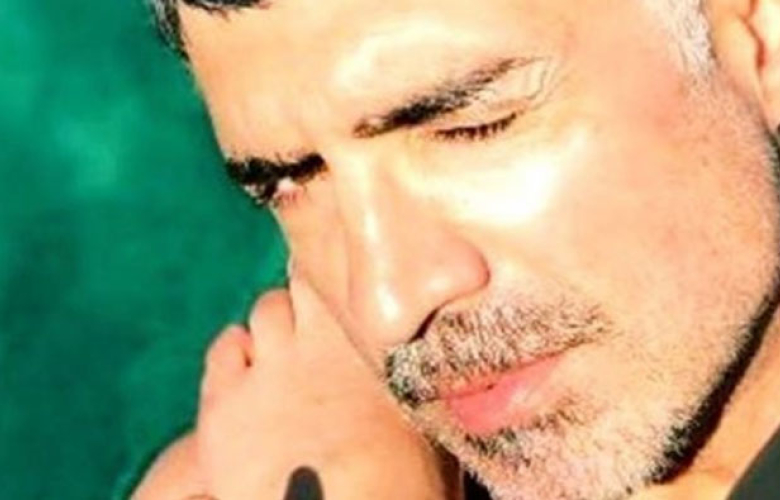 Özcan Deniz'den meraklandıran paylaşım!