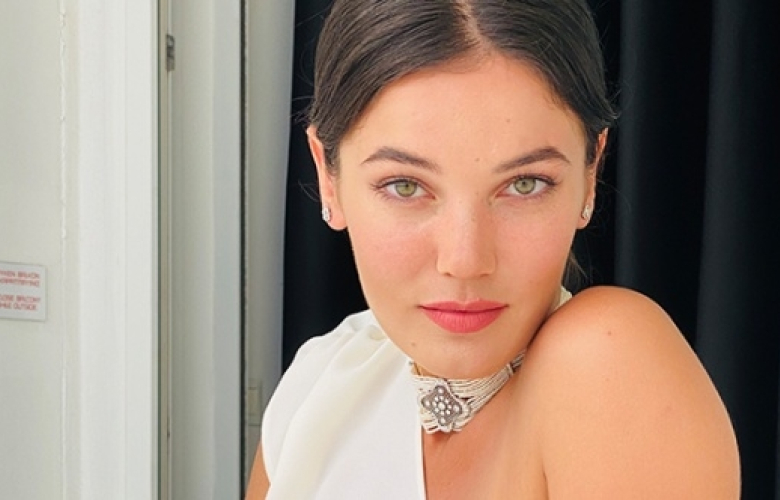 Pınar Deniz zirveye oturdu