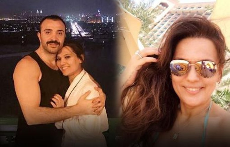 Demet Akalın sezonu açtı!