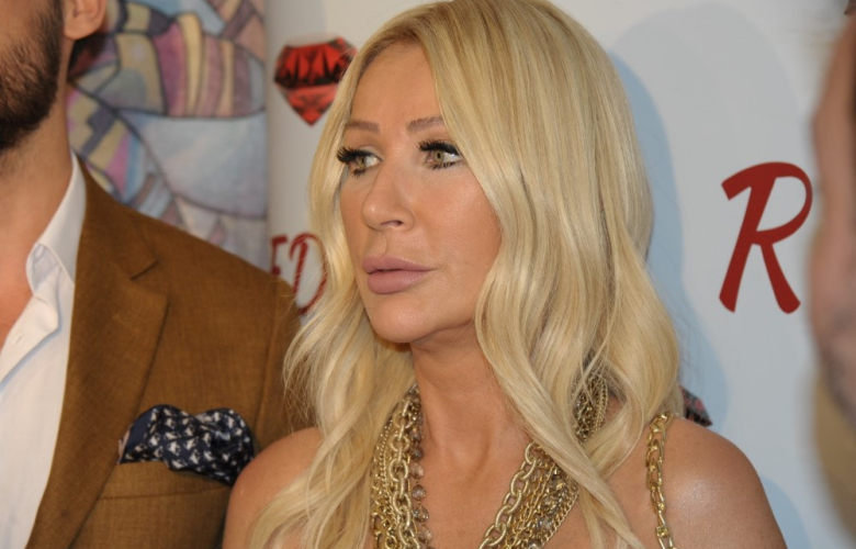 SEDA SAYAN “HADİSE’DEN GÜZEL OLMAM ŞART”