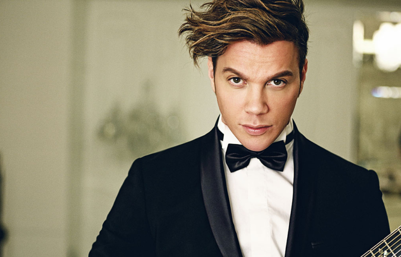 Sinan Akçıl'ı Pitbull kaptı!