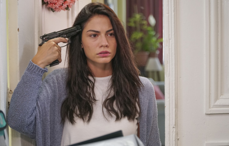 Demet Özdemir intihara teşebbüs etti!