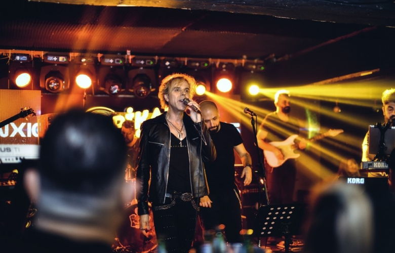 Soner Arıca’dan “Kadın Şarkıları”