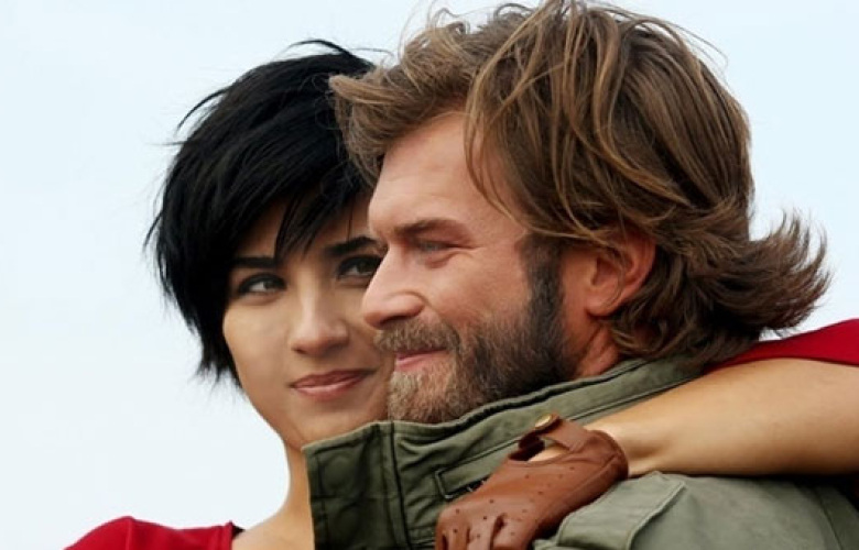 Tuba Büyüküstün setten paylaştı