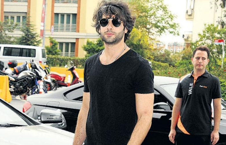 Şükrü Özyıldız, vizyon tarihini bekliyor!