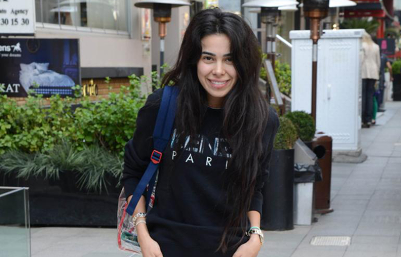 Asena Atalay isyan etti: Ben robot değilim