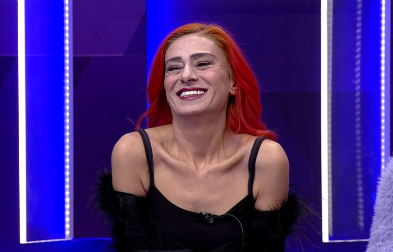 Yıldız Tilbe "Kelime Oyunu"nda